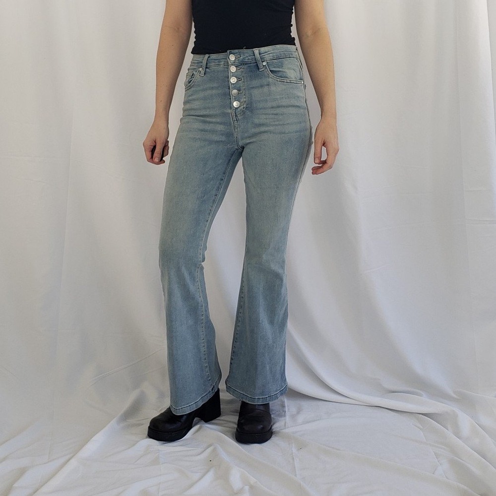Celebrity Pink Mid Rise Button Fly‎ Flares